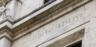 Building with Federal Reserve inscription in stone facade.