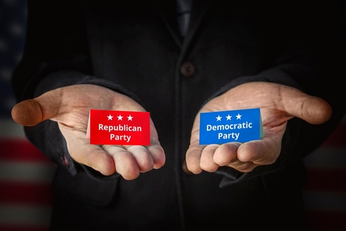 Republican Party red card, Democratic Party blue card.